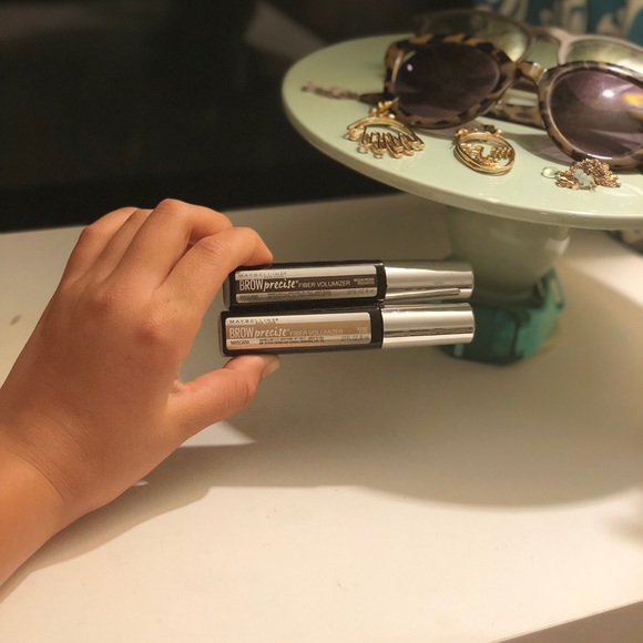 2 Maybelline Precise Fiber Volume - Picture 3 of 3